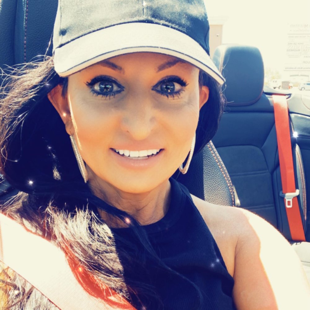 Meet your Posher, Tiffany